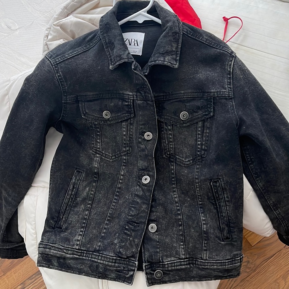 Womens Zara black Jean jacket